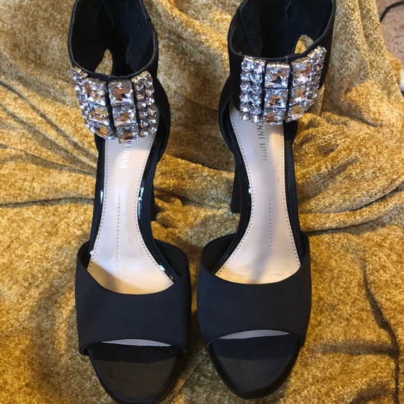 Gianni Bini Shoes - GIANNI BINI  BLING PLATFORM SANDALS